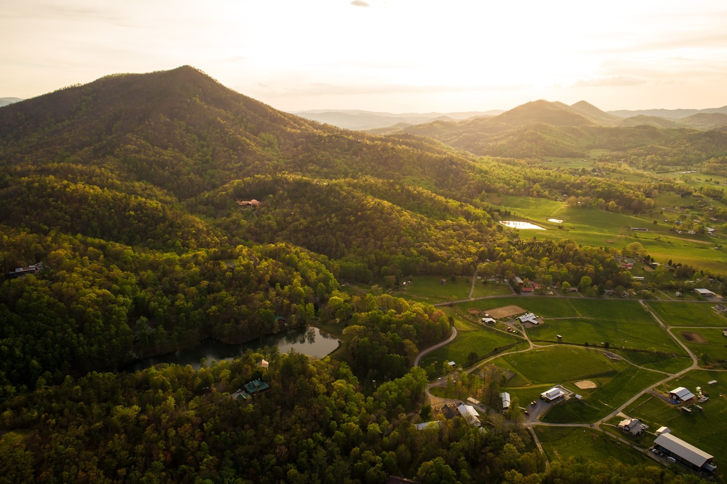 Navigating Life in Tennessee After Paradise Living